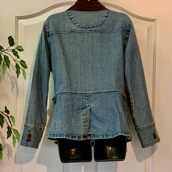 Very Vera Denim Embellished Jacket - Picture 7 of 16